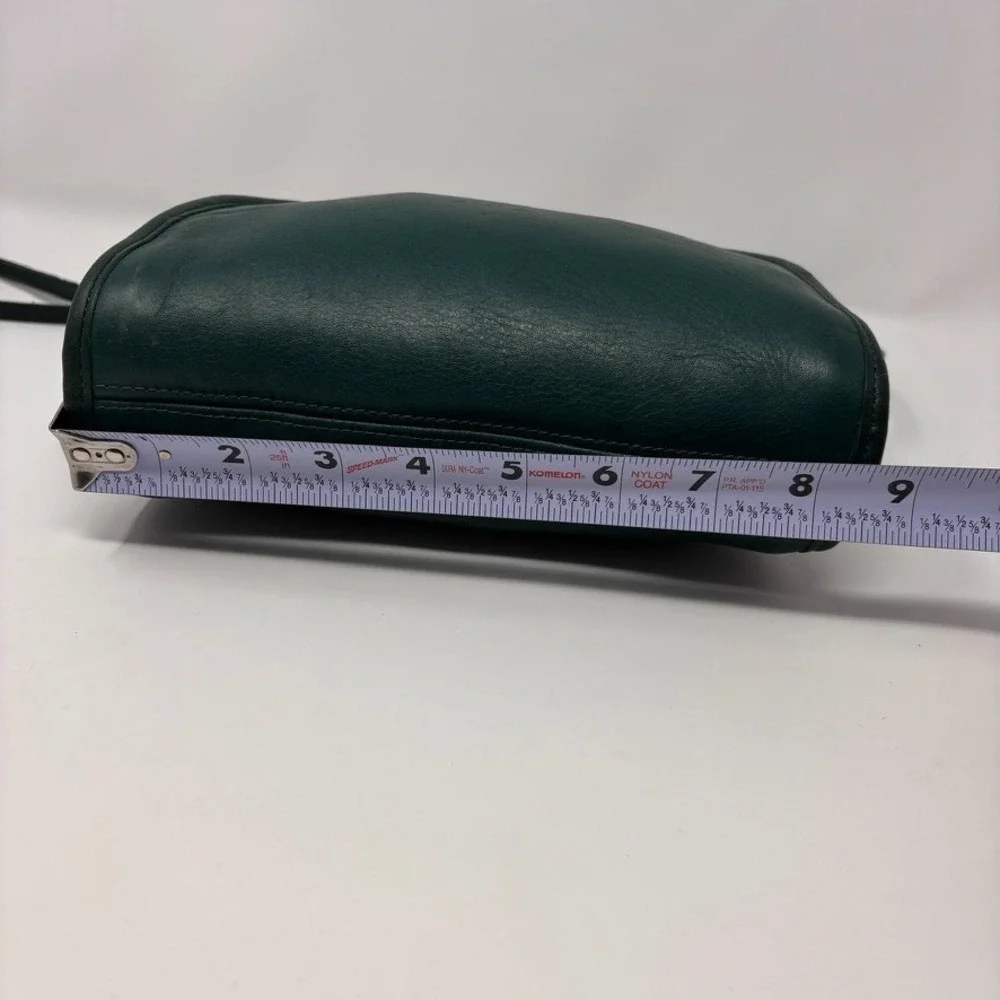 Vintage COACH Kimball Purse Jade Green Leather 9911 Crescent Crossbody USA